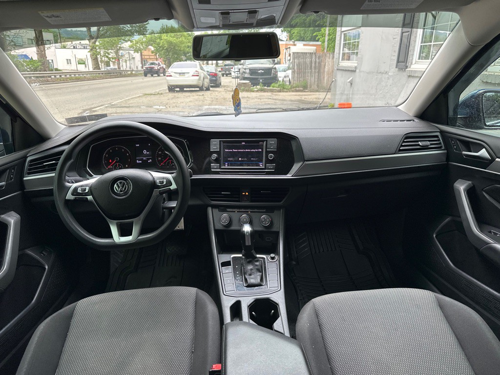 2019 Volkswagen Jetta Image 4
