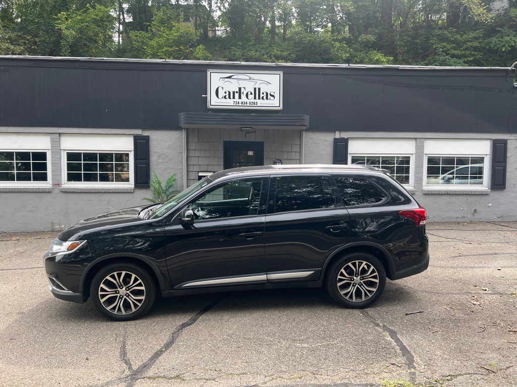 2017 Mitsubishi Outlander Image 3