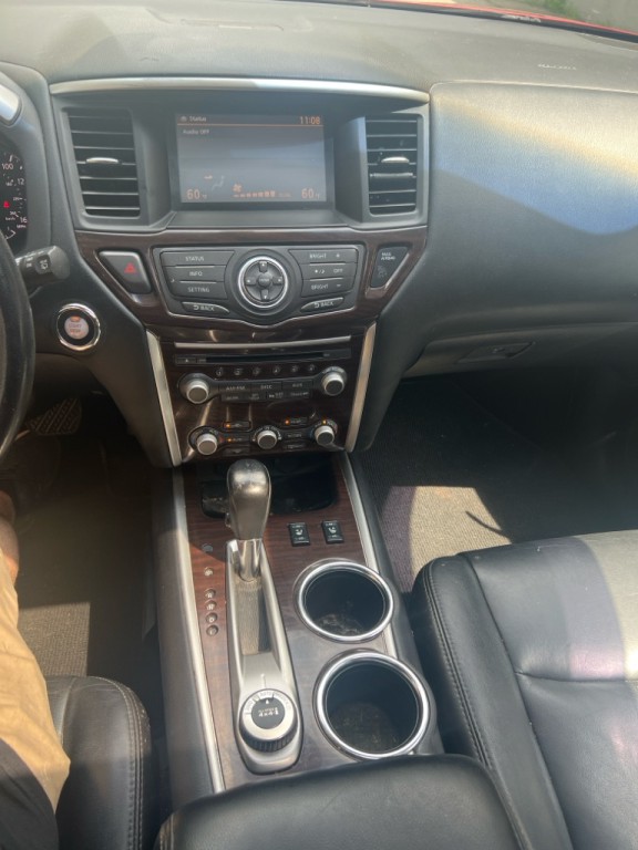 2013 Nissan Pathfinder Image 10