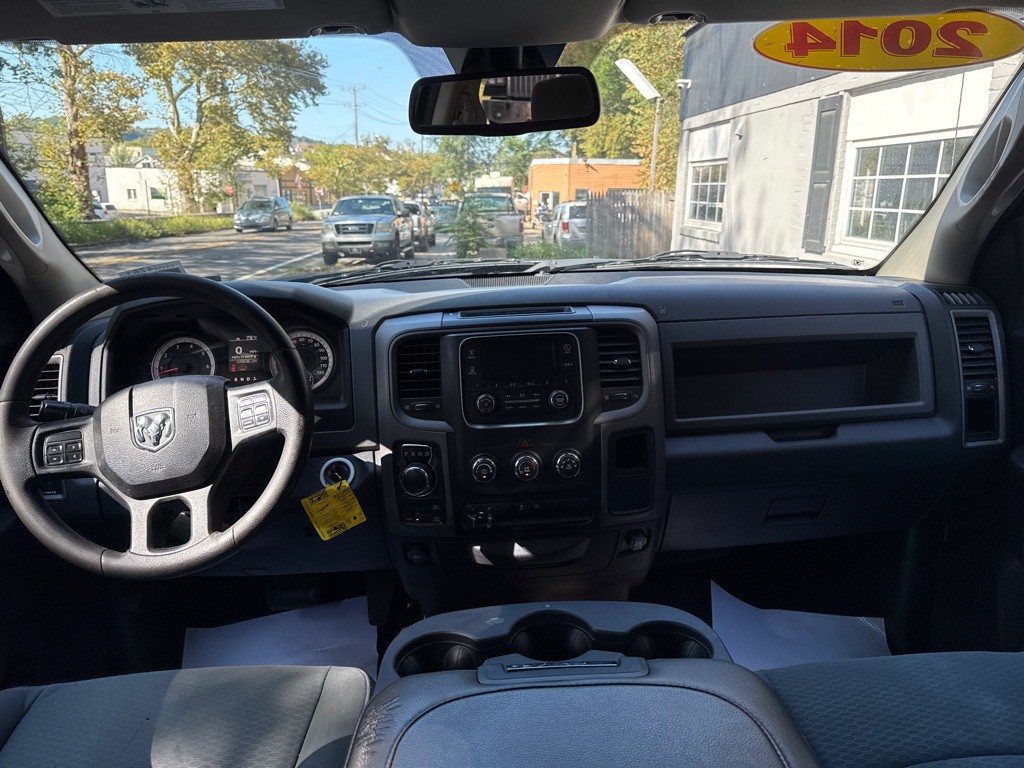 2014 RAM 1500 Image 6