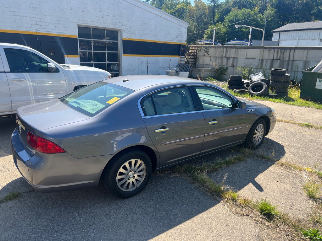 2007 Buick Lucerne Image 3