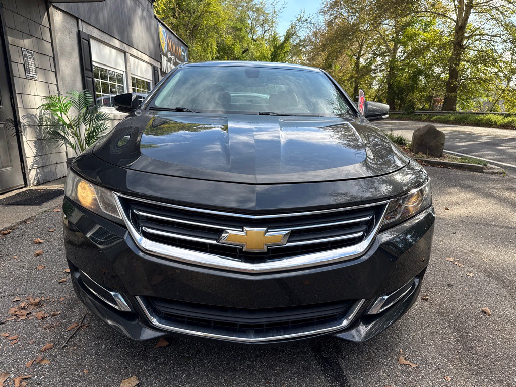 2014 Chevrolet Impala Image 2