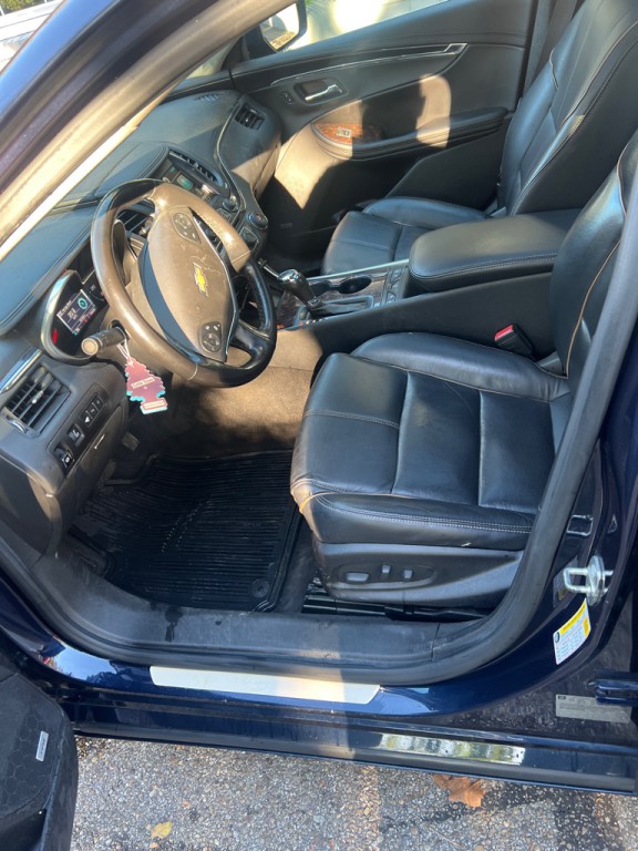 2015 Chevrolet Impala Image 6
