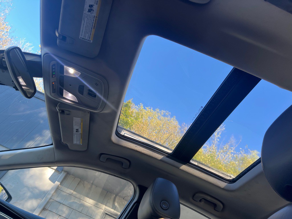2015 Chevrolet Impala Image 10