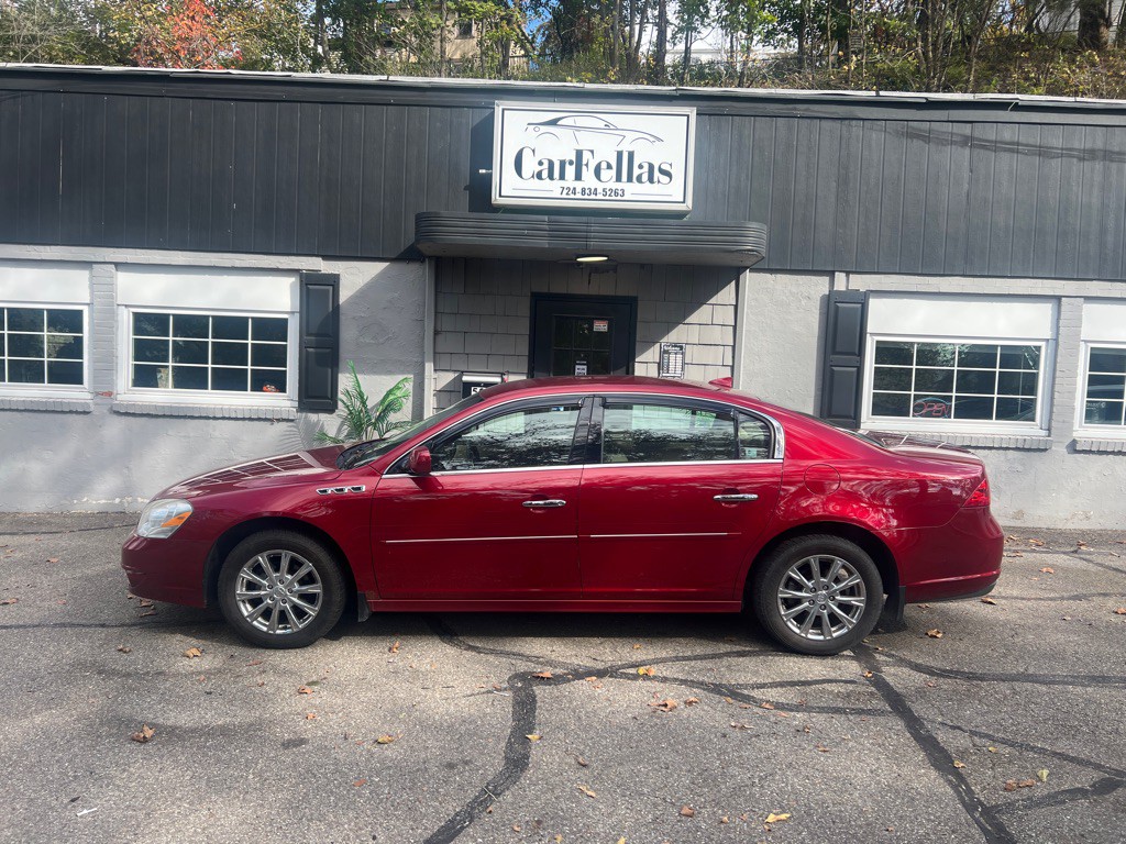 2011 Buick Lucerne Image 1