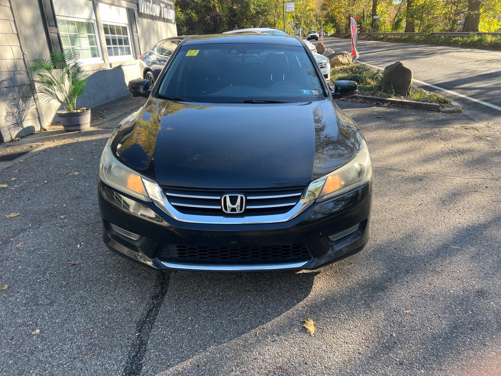 2013 Honda Accord Image 2