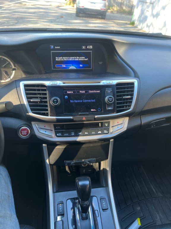 2013 Honda Accord Image 7