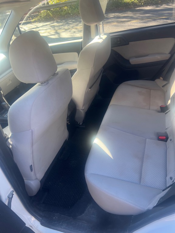 2014 Subaru Forester Image 5