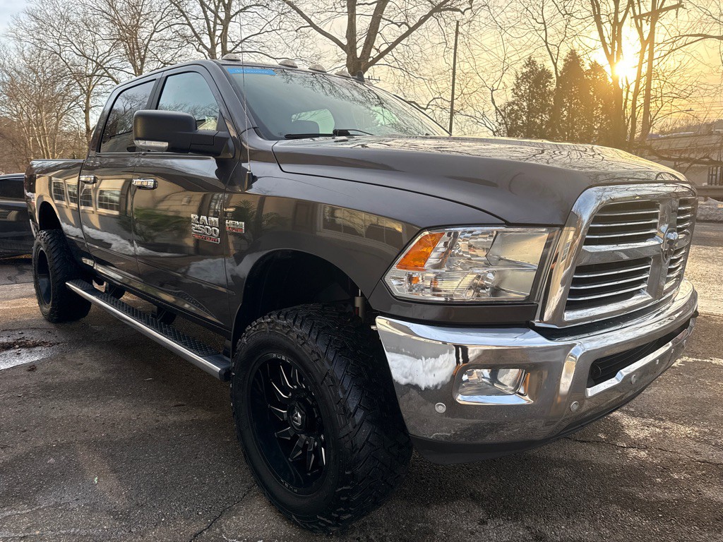 2017 RAM 2500 Image 5