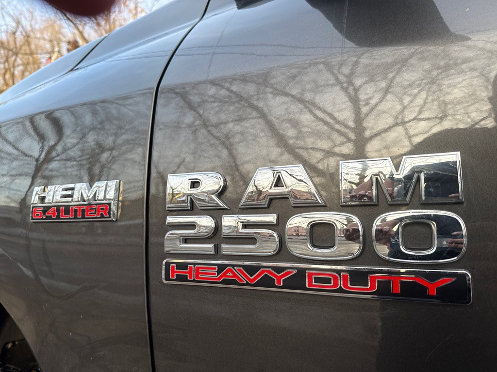 2017 RAM 2500 Image 7