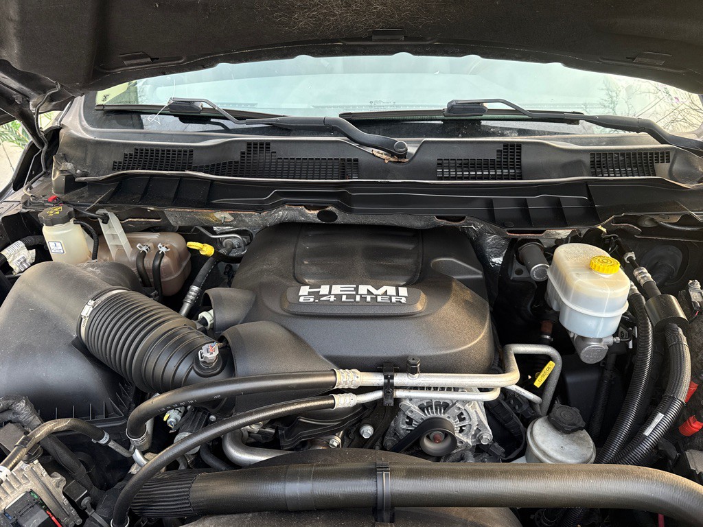 2017 RAM 2500 Image 16