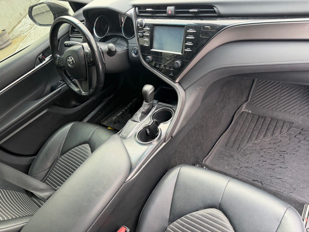 2019 Toyota Camry Image 5