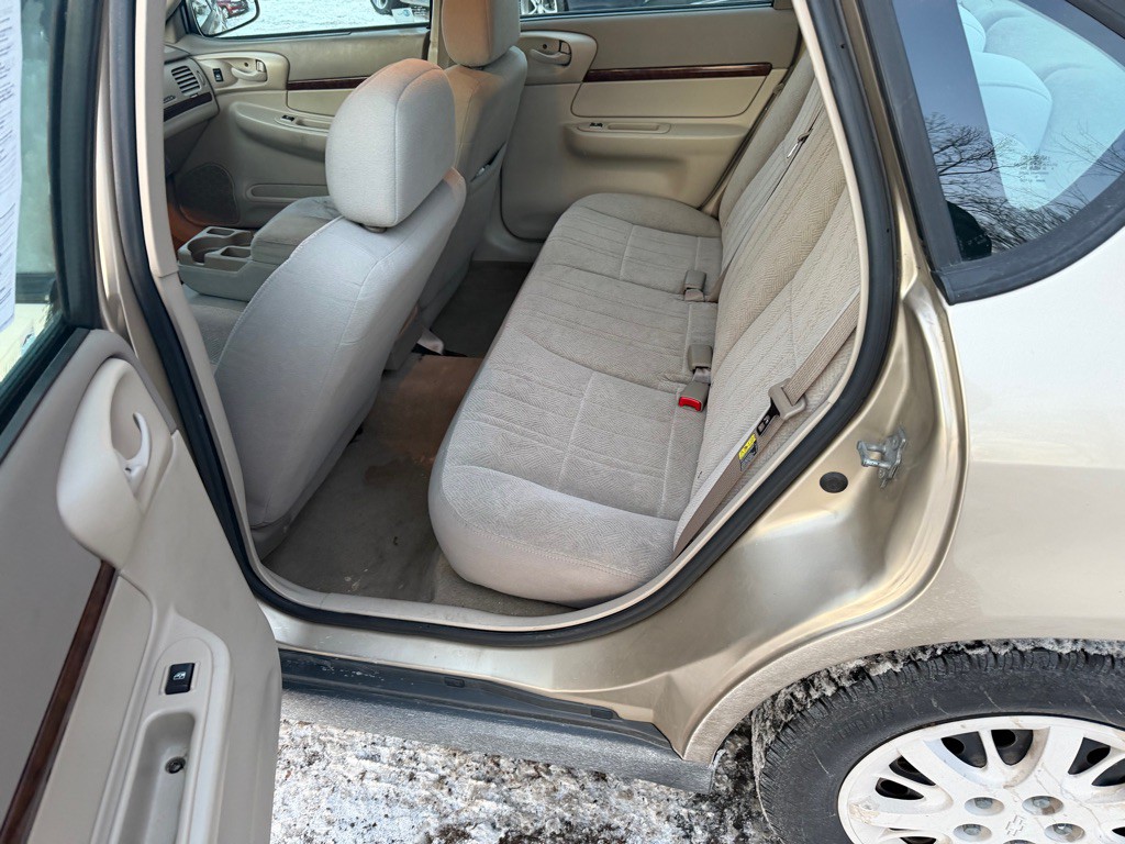 2005 Chevrolet Impala Image 5