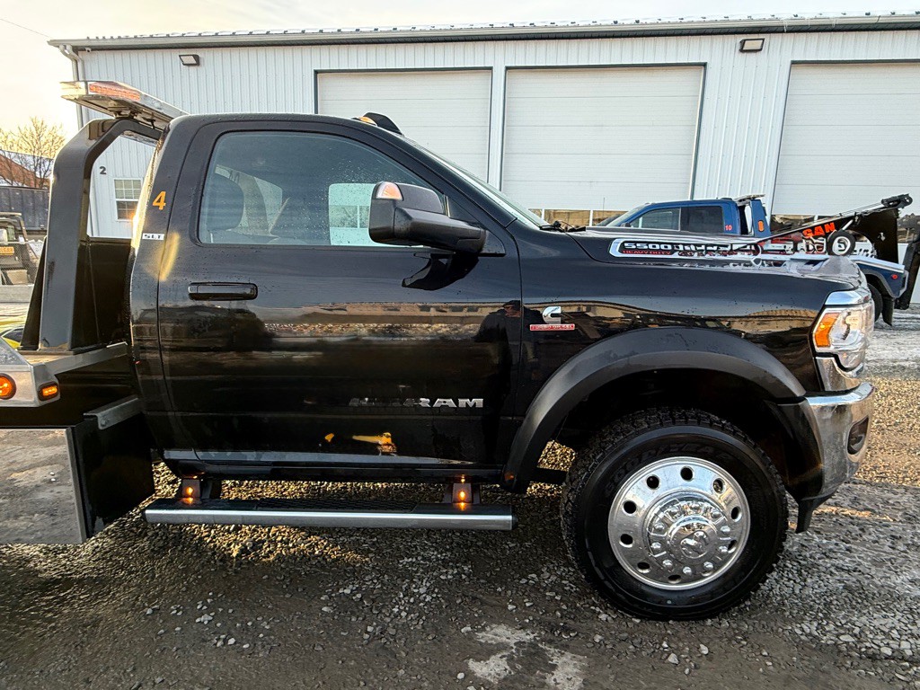 2022 RAM 5500 Image 5