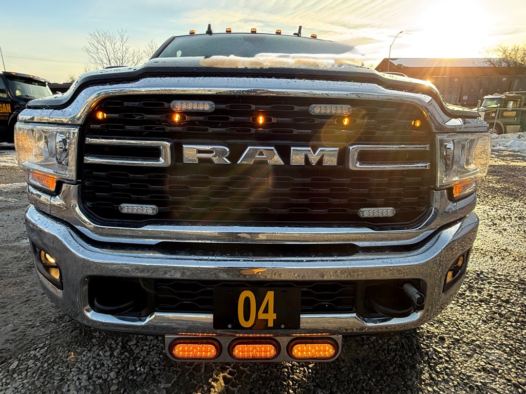 2022 RAM 5500 Image 6