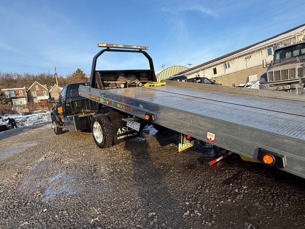 2022 RAM 5500 Image 10