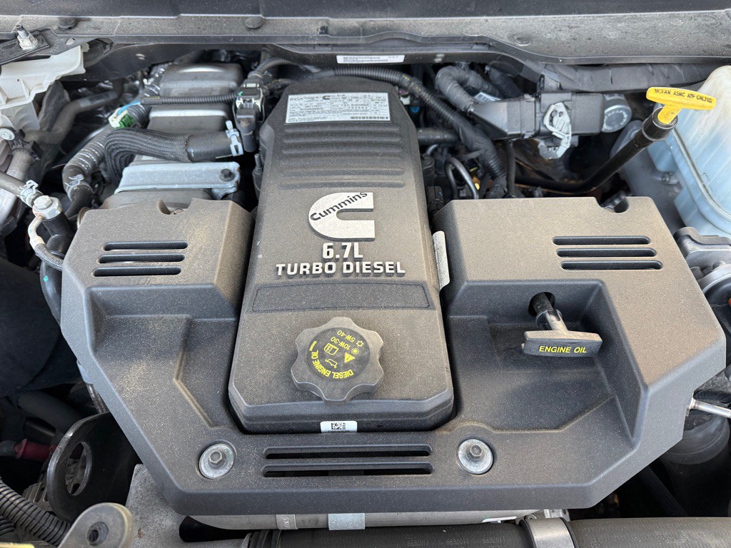 2022 RAM 5500 Image 24