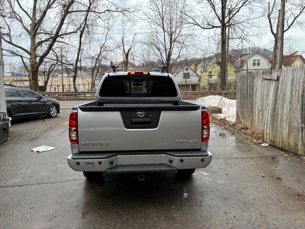 2016 Nissan Frontier Image 4