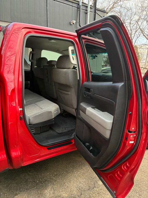 2012 Toyota Tundra Image 8