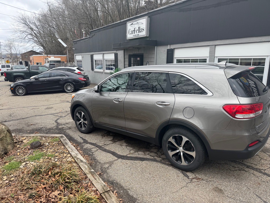 2016 Kia Sorento Image 4