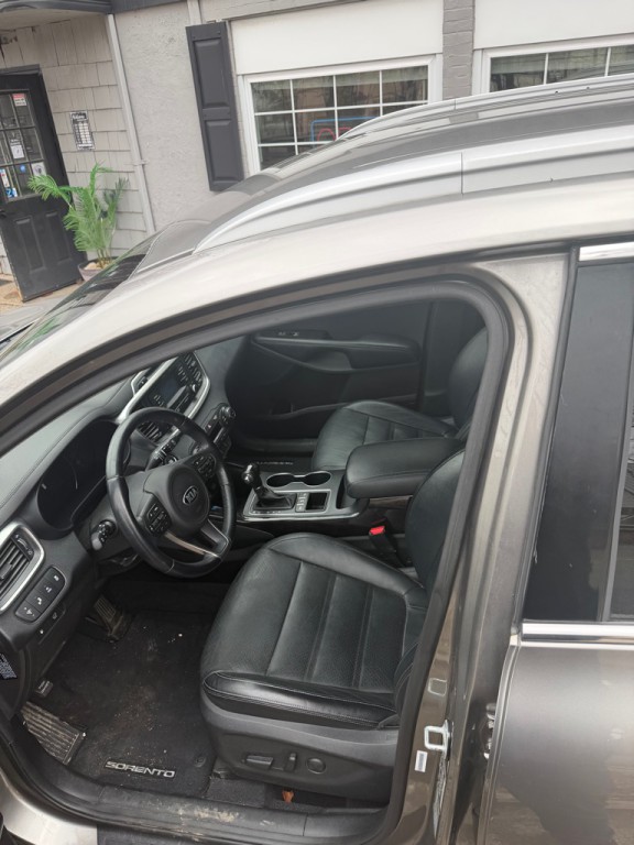 2016 Kia Sorento Image 5