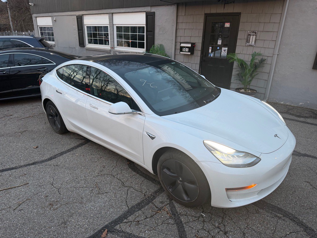 2020 Tesla Model 3 Image 3