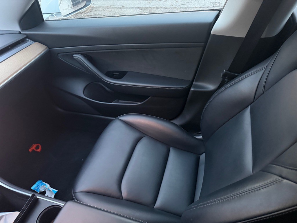 2020 Tesla Model 3 Image 6