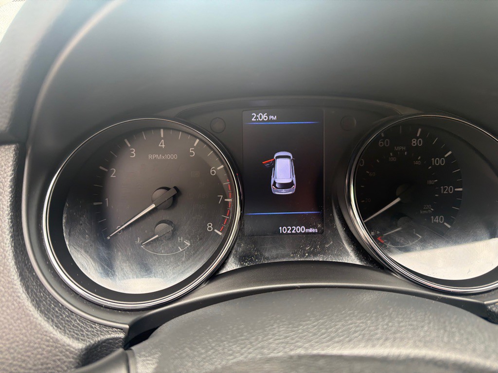 2018 Nissan Rogue Image 9