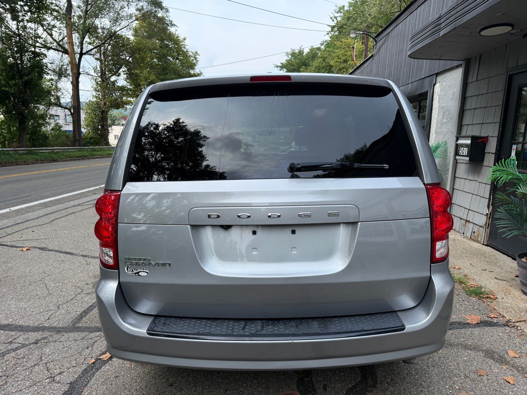 2018 Dodge Grand Caravan Image 4
