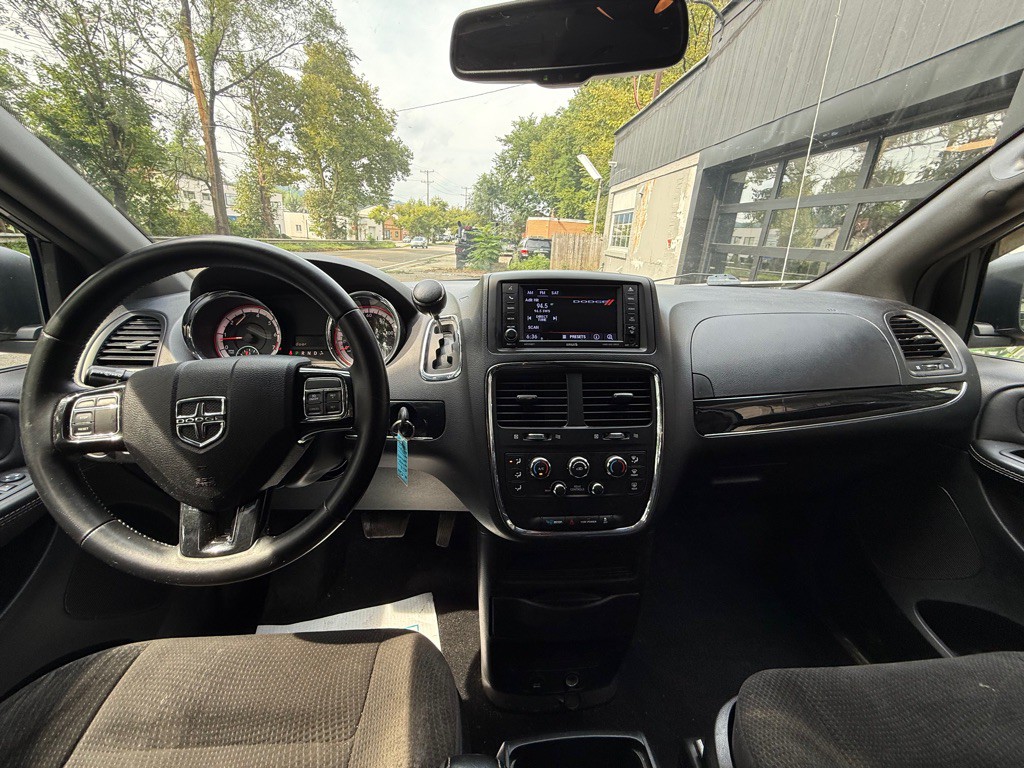 2018 Dodge Grand Caravan Image 6