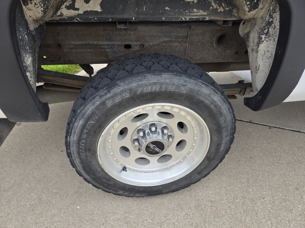 2009 Chevrolet Silverado 1500 Image 16