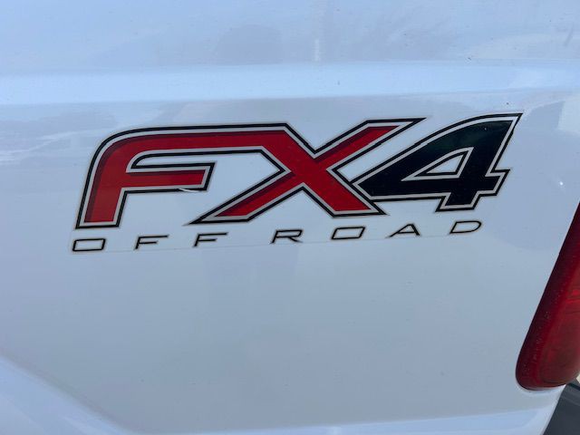 2015 Ford F-350 Image 23