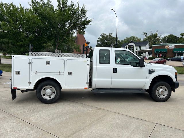 2008 Ford F-250 Image 1