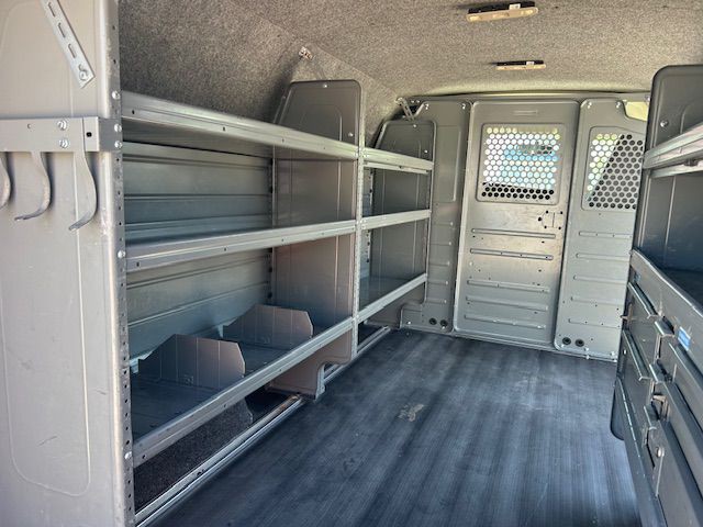 2017 Chevrolet Express Image 11