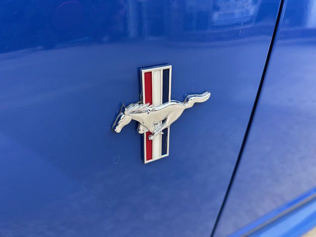 2003 Ford Mustang Image 25