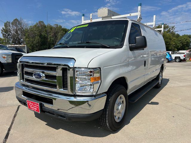 2014 Ford Econoline Image 4