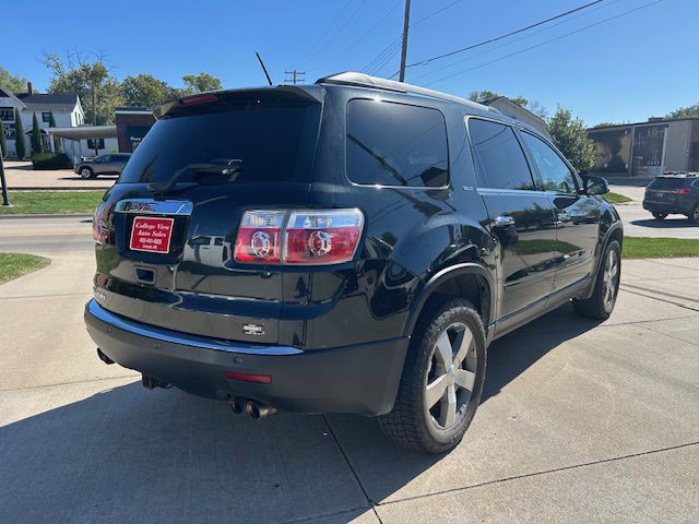 2011 GMC Acadia Image 8