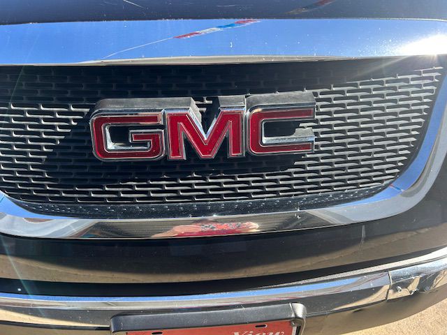 2011 GMC Acadia Image 22