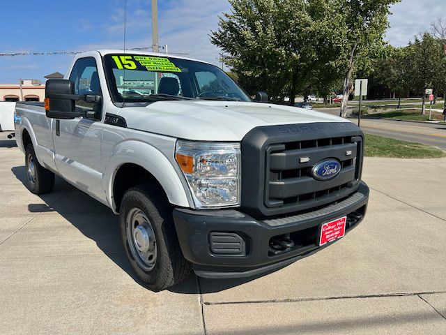 2015 Ford F-250 Image 2