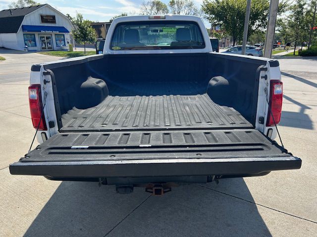 2015 Ford F-250 Image 9