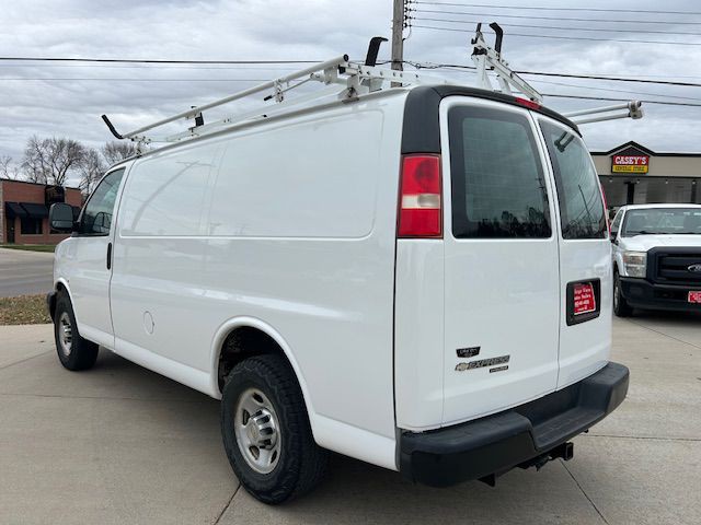 2012 Chevrolet Express Image 6