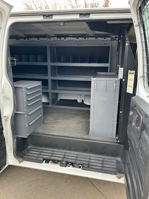 2012 Chevrolet Express Image 10