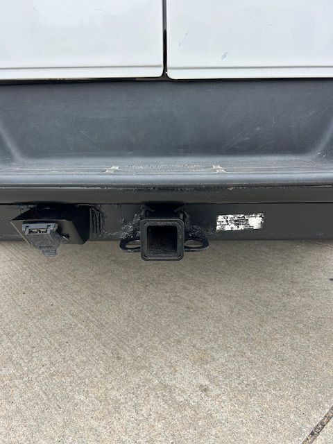 2012 Chevrolet Express Image 13