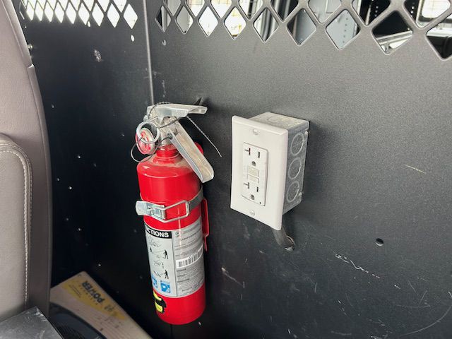 2012 Chevrolet Express Image 22