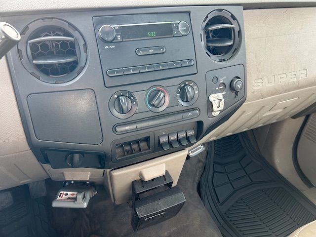 2008 Ford F-350 Image 16