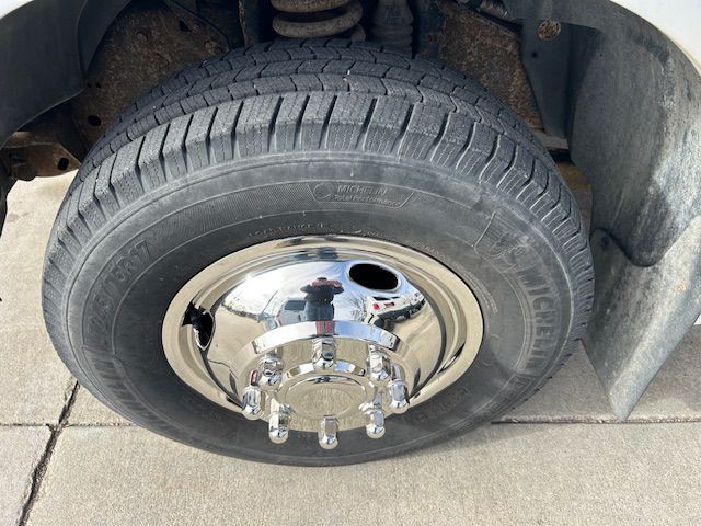 2008 Ford F-350 Image 18