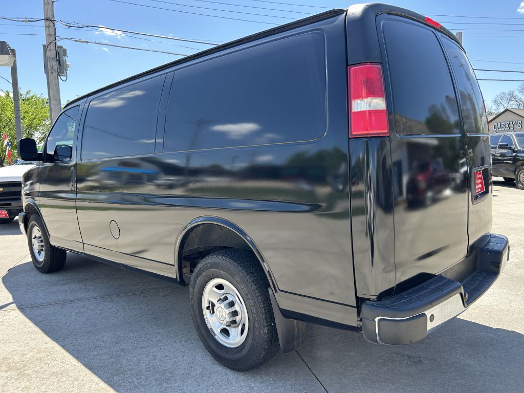 2018 Chevrolet Express Image 6
