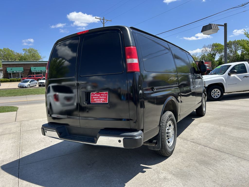 2018 Chevrolet Express Image 8