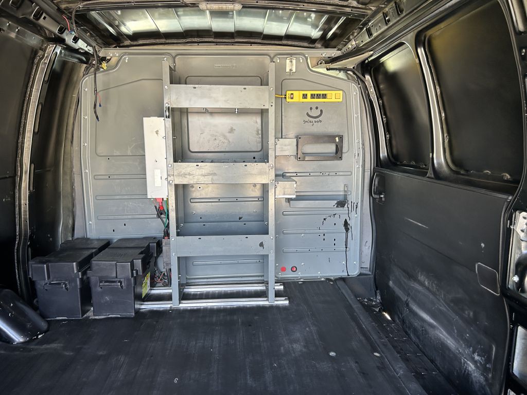 2018 Chevrolet Express Image 11