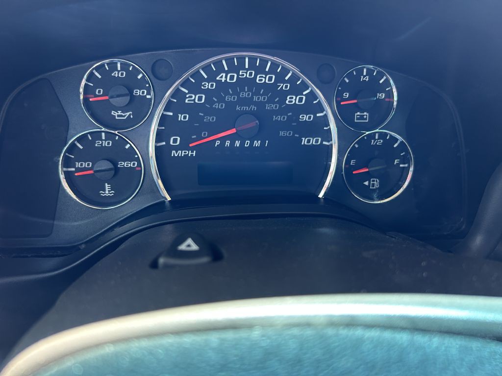 2018 Chevrolet Express Image 17